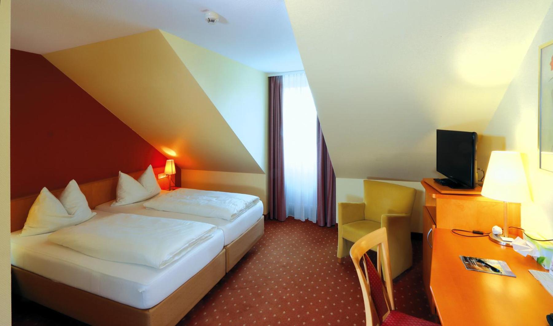 Hotel Und Restaurant Eurohof Duisburg Kültér fotó